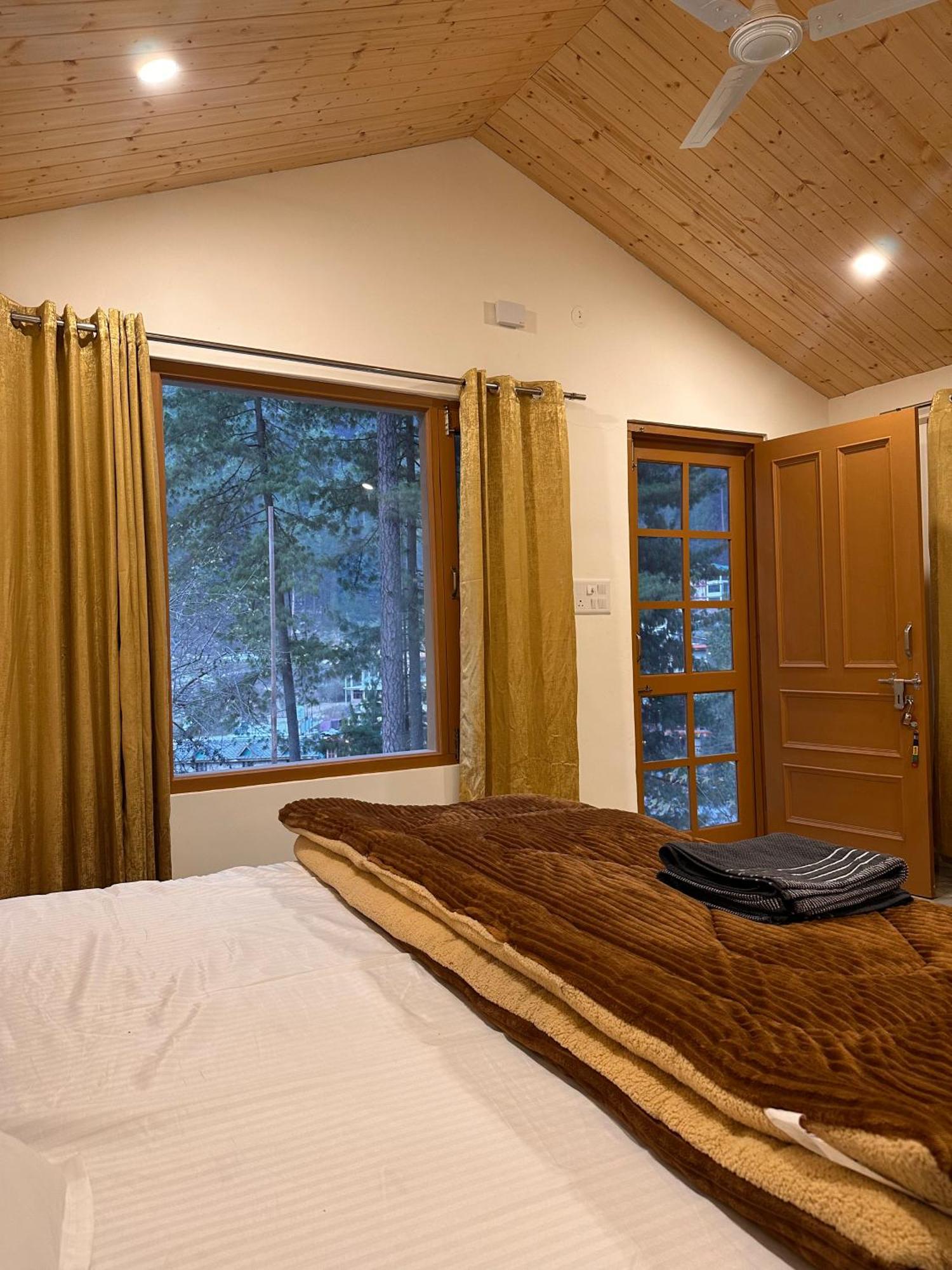 Ahava Kasol Riverside Cafe And Cottages Dış mekan fotoğraf