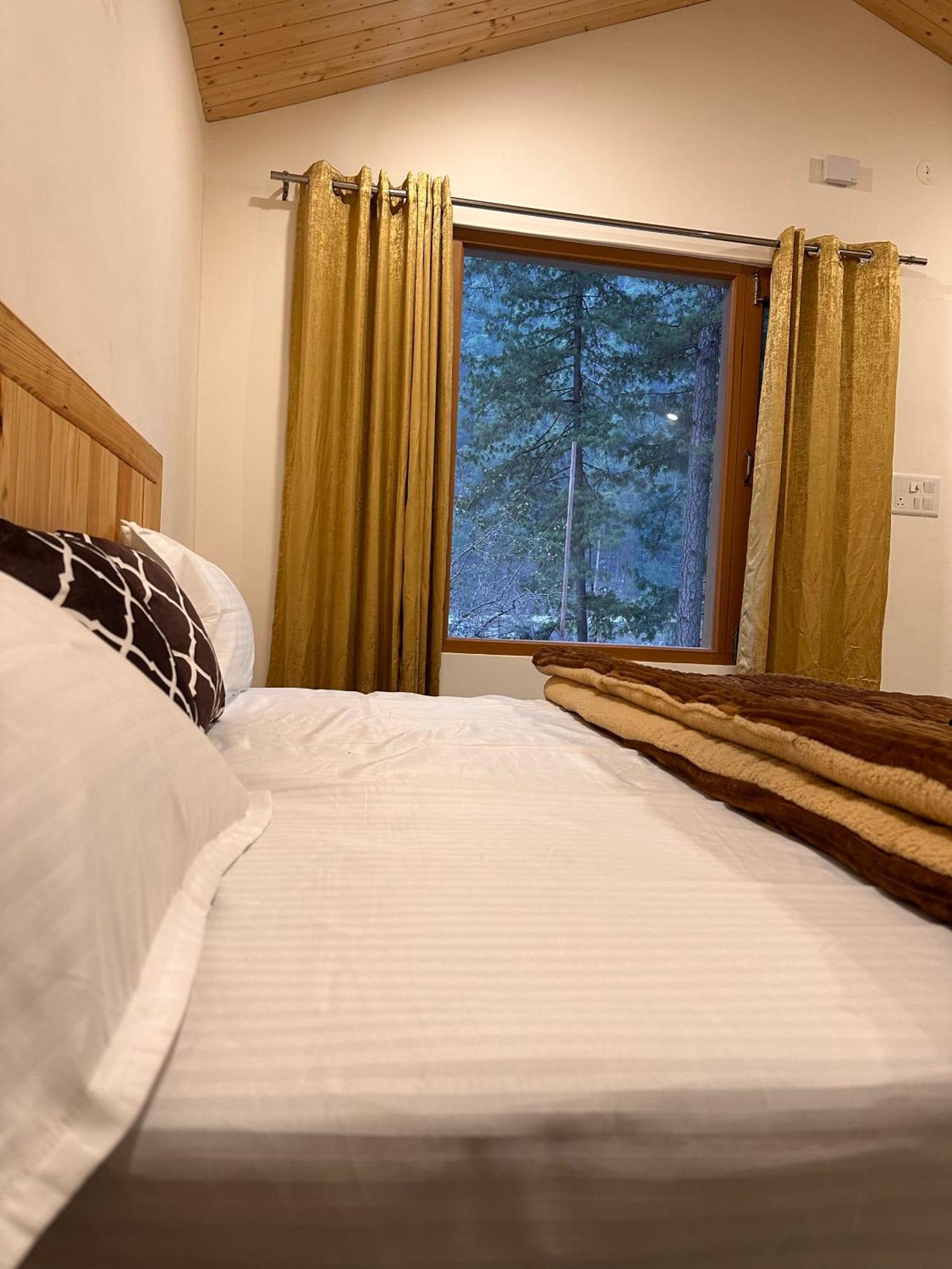 Ahava Kasol Riverside Cafe And Cottages Dış mekan fotoğraf